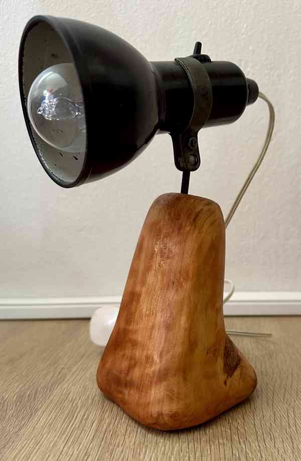 UPCYCLING el lampa AUTORSKÝ ORIGINÁL BAKELIT DŘEVO - foto 4