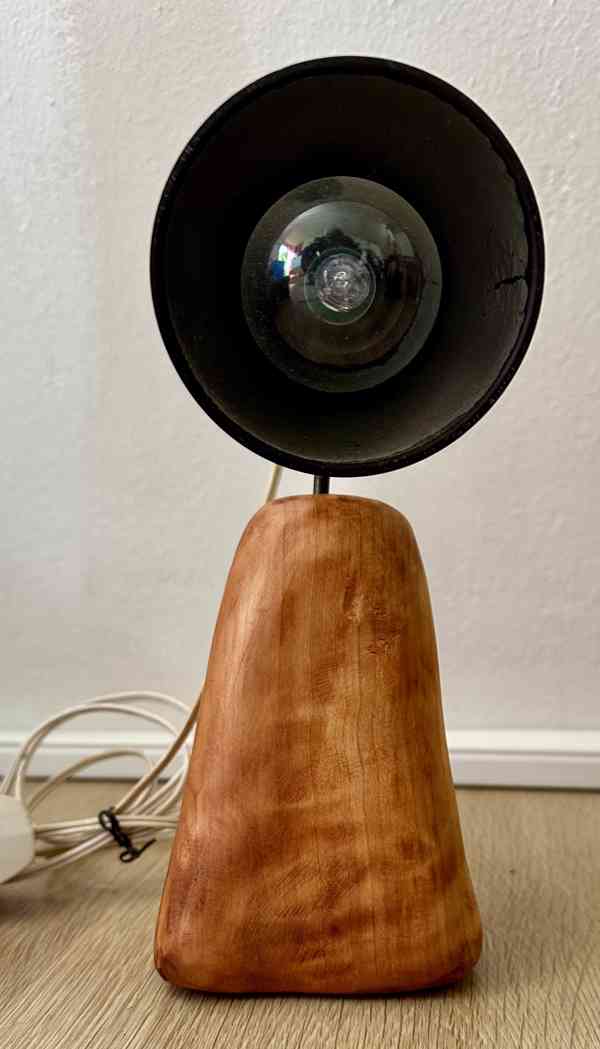 UPCYCLING el lampa AUTORSKÝ ORIGINÁL BAKELIT DŘEVO - foto 3