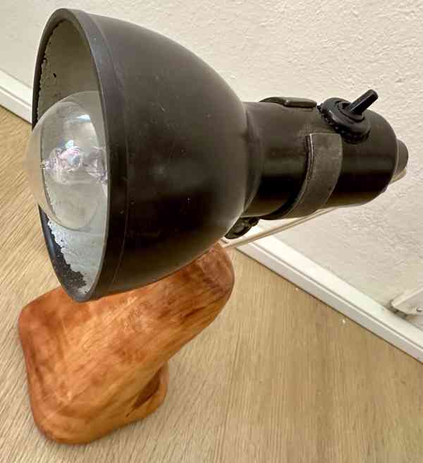 UPCYCLING el lampa AUTORSKÝ ORIGINÁL BAKELIT DŘEVO - foto 5