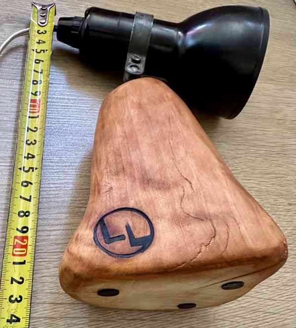 UPCYCLING el lampa AUTORSKÝ ORIGINÁL BAKELIT DŘEVO - foto 7