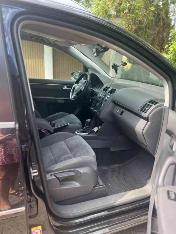 Volkswagen Touran 2.0 TDI DSG 130kW  - foto 4