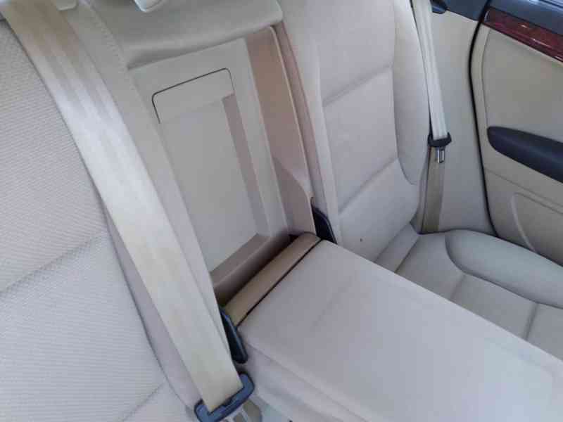 AUDI A3 SPORTBACK 2.0 TDI AC - foto 13