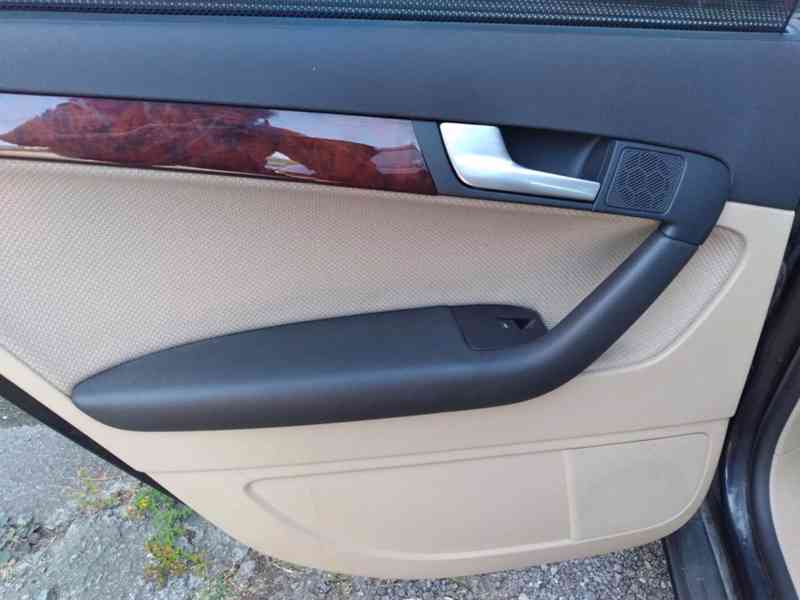 AUDI A3 SPORTBACK 2.0 TDI AC - foto 23