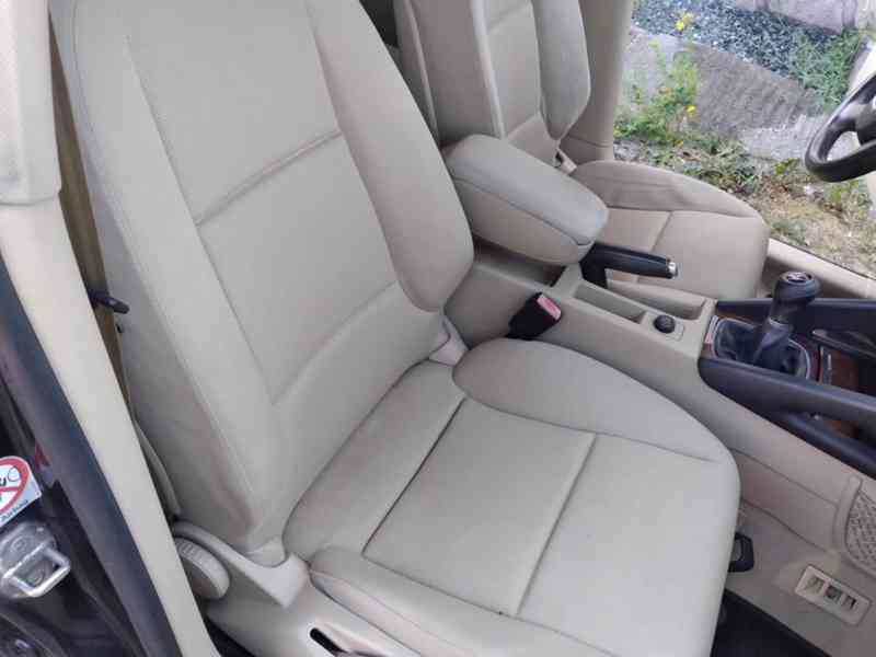 AUDI A3 SPORTBACK 2.0 TDI AC - foto 14