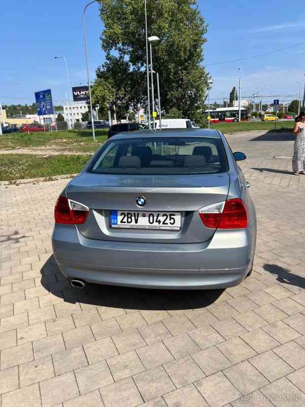 BMW Řada 3 318i E90 2008 - foto 3