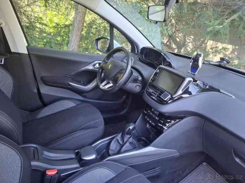 Peugeot 2008 75tkm, 1.majitel, tažné,benzin - foto 7