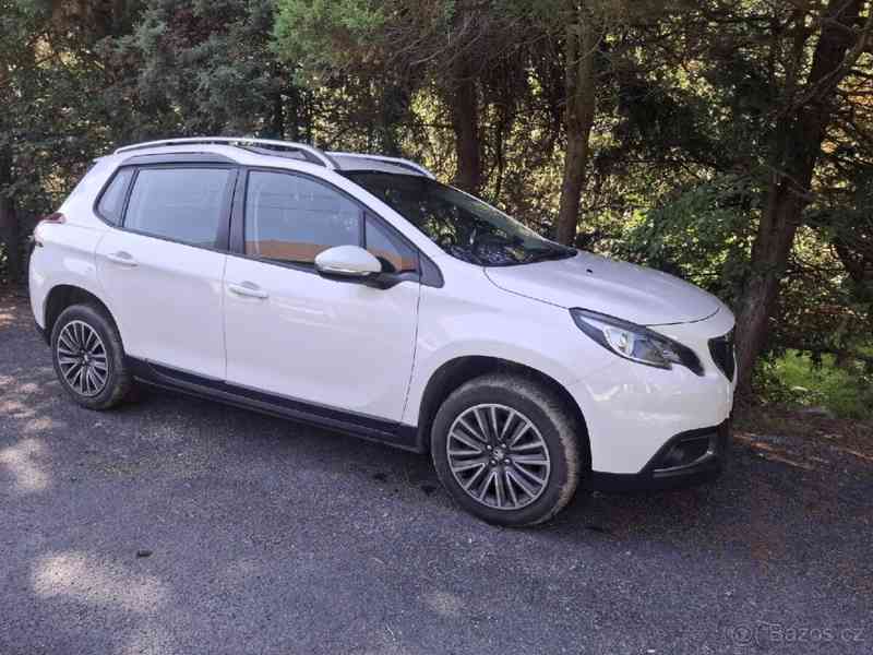 Peugeot 2008 75tkm, 1.majitel, tažné,benzin - foto 2