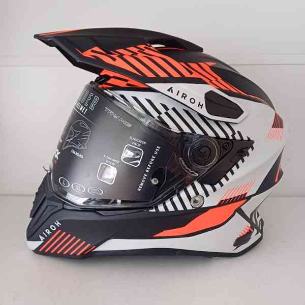 Enduro přilba Airoh COMMANDER - foto 2