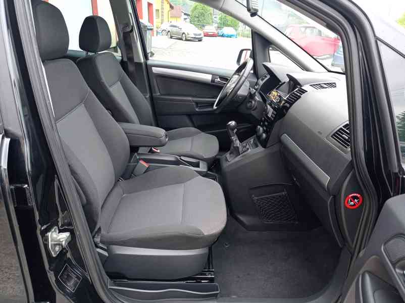 Opel Zafira 1.6i 7míst/118tisKm/Tažné  - foto 22