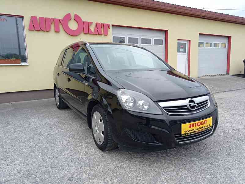 Opel Zafira 1.6i 7míst/118tisKm/Tažné - foto 1