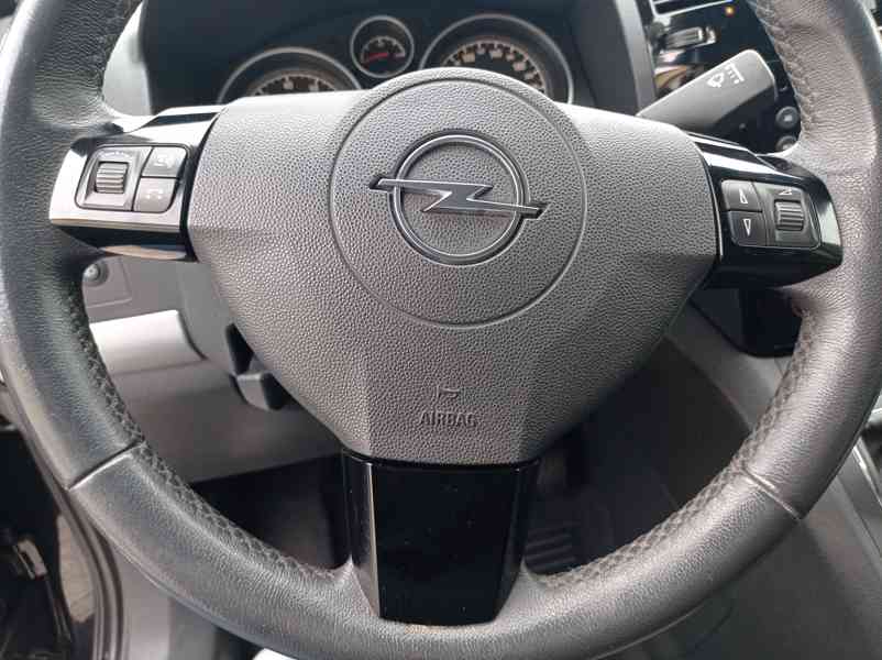 Opel Zafira 1.6i 7míst/118tisKm/Tažné  - foto 24