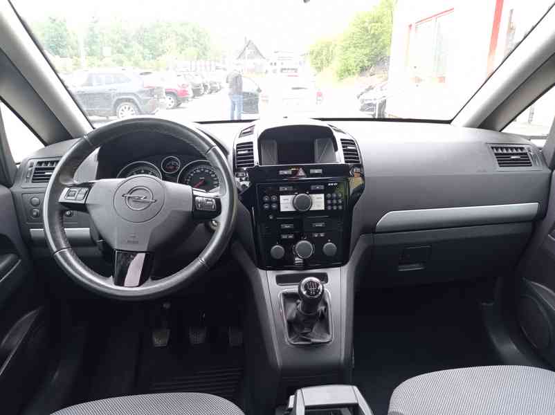 Opel Zafira 1.6i 7míst/118tisKm/Tažné  - foto 23