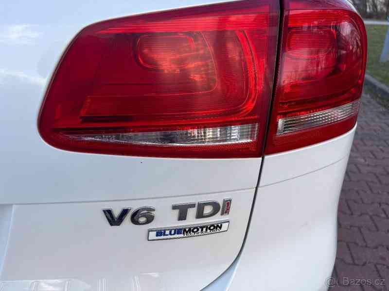 Volkswagen Touareg 3,0 - foto 25