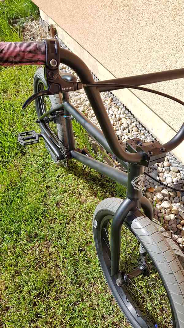 BMX kolo FLYBIKES 2018 SION RHD FLAT BLACK 21" - foto 3