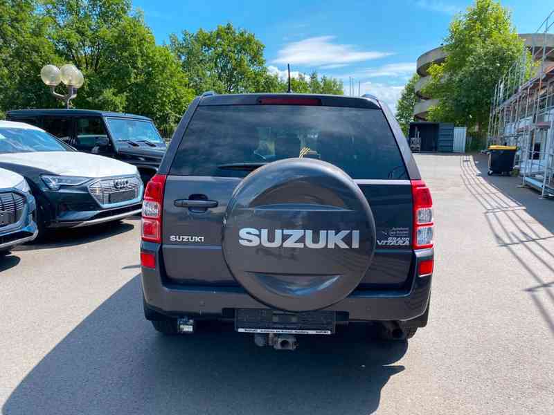 Suzuki Grand Vitara 2.4i Aut. benzin 124kw - foto 2