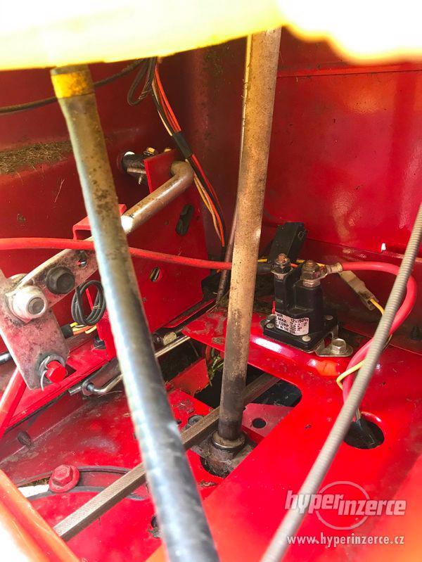Zahradní traktor Murray 120/76 - foto 4