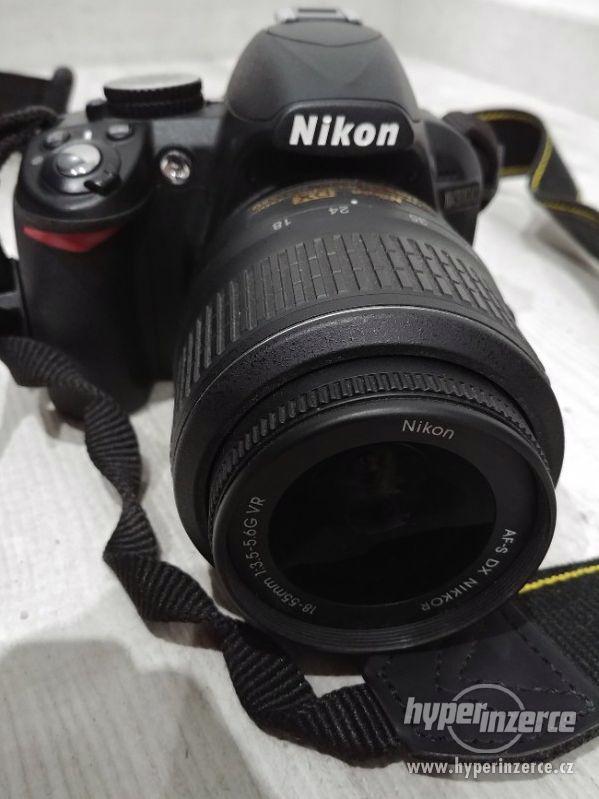 Nikon D3100 + kompletní fotografický set - foto 2
