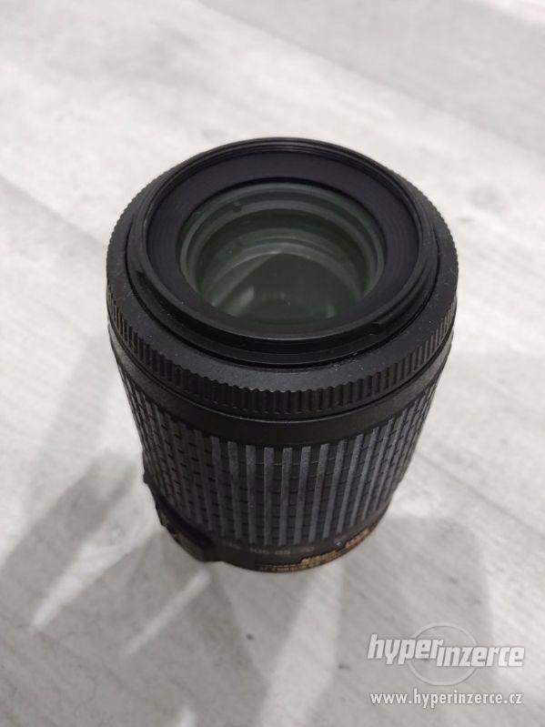 Nikon D3100 + kompletní fotografický set - foto 7