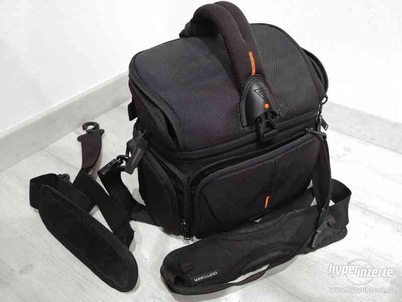 Nikon D3100 + kompletní fotografický set - foto 11