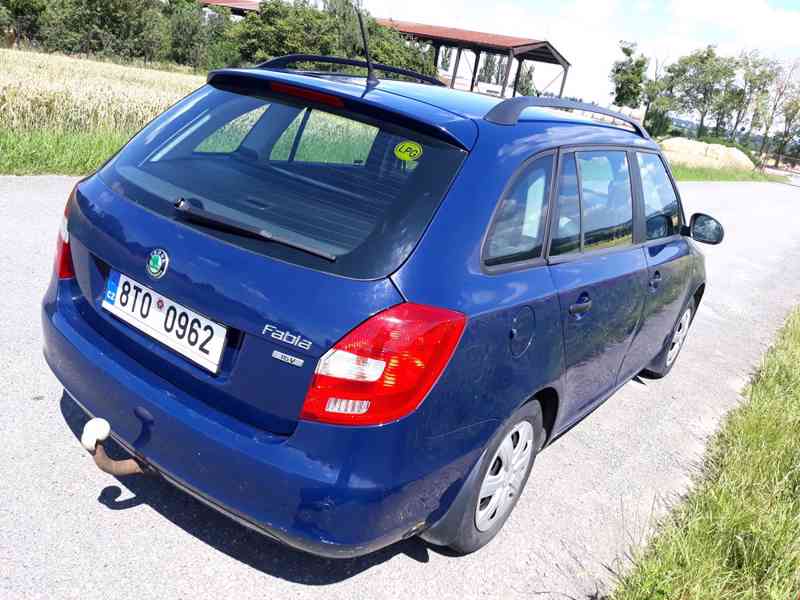 Prodej Fabia II Combi, benzín/LPG, tažné, zimní pneu s disky - foto 5