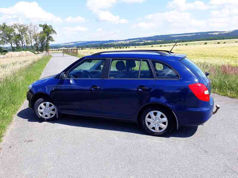 Prodej Fabia II Combi, benzín/LPG, tažné, zimní pneu s disky - foto 1