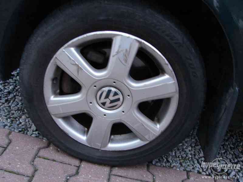 VW Sharan 1.9 TDI r.v.2002 7 míst (85 kw) - foto 17