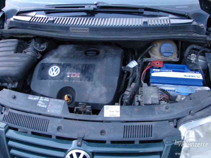 VW Sharan 1.9 TDI r.v.2002 7 míst (85 kw) - foto 18