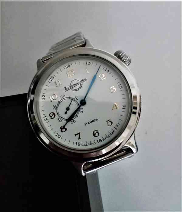 Praktické nerezové hodinky VOSTOK - 107 - (Retro) - foto 4
