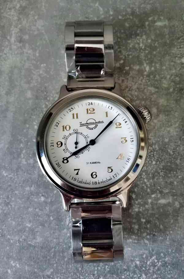 Praktické nerezové hodinky VOSTOK - 107 - (Retro) - foto 3