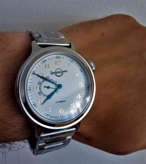 Praktické nerezové hodinky VOSTOK - 107 - (Retro) - foto 2