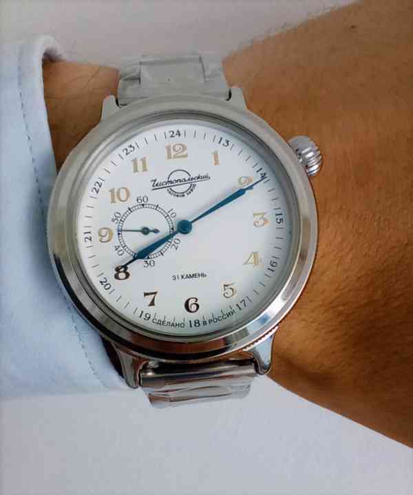 Praktické nerezové hodinky VOSTOK - 107 - (Retro) - foto 6