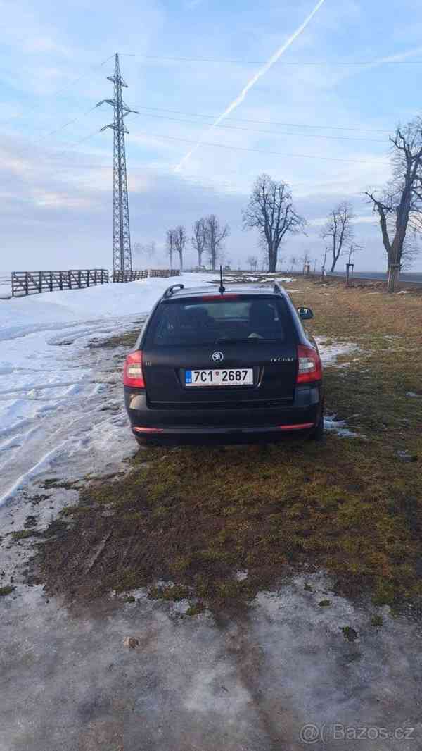 Škoda Octavia 1,6   II - foto 4