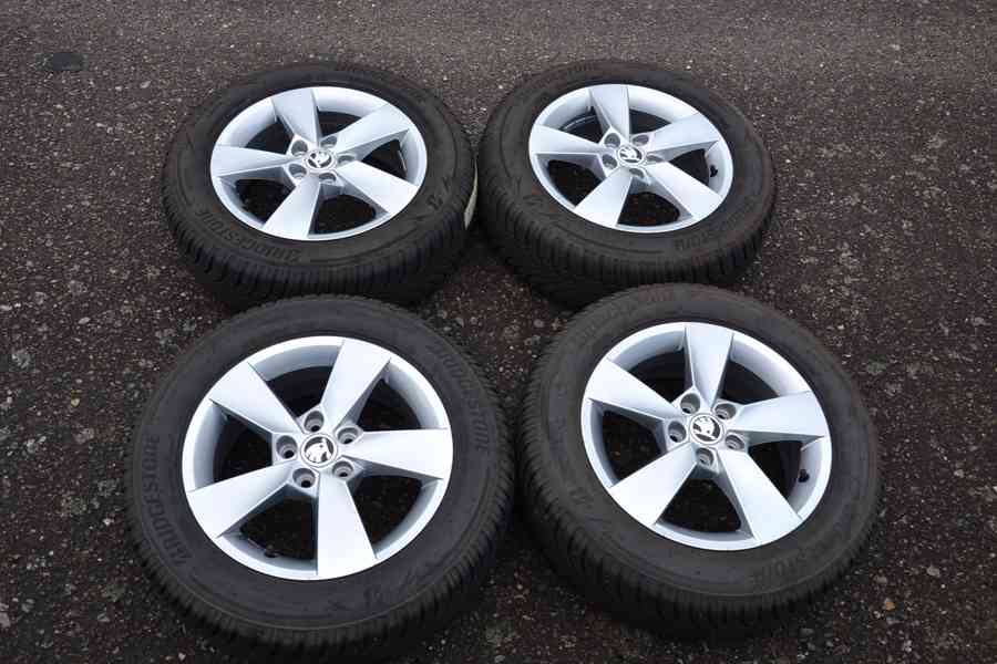 Š.Fabia IV/VW Polo. S.Ibiza -NOVÁ zimní ALU sada 185/65R15 - foto 1