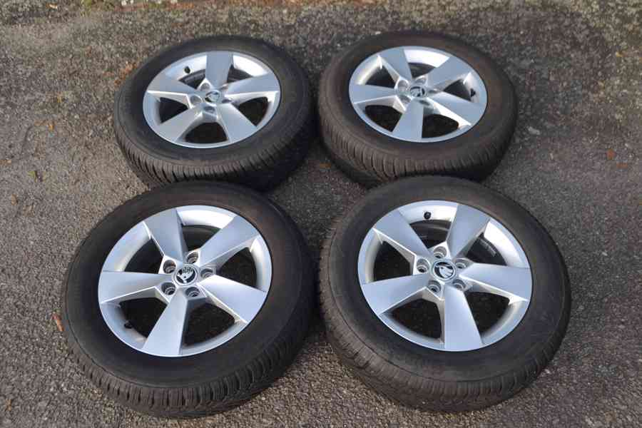 Š.Fabia IV/VW Polo. S.Ibiza -NOVÁ zimní ALU sada 185/65R15 - foto 10