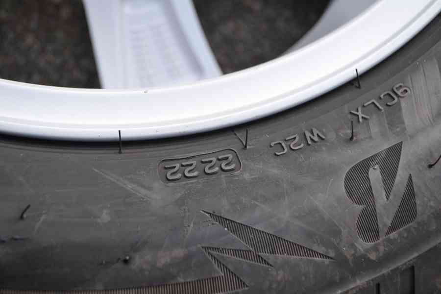 Š.Fabia IV/VW Polo. S.Ibiza -NOVÁ zimní ALU sada 185/65R15 - foto 3