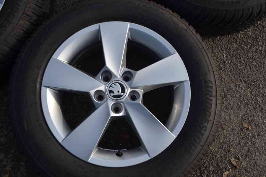 Š.Fabia IV/VW Polo. S.Ibiza -NOVÁ zimní ALU sada 185/65R15 - foto 4