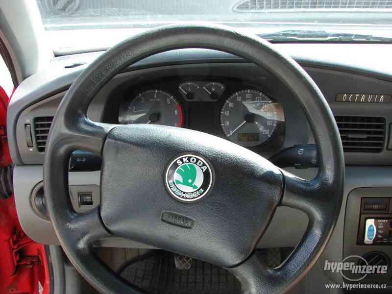 Škoda Octavia 1.6i r.v.2000 (2.Majitel servisní knížka) - foto 10