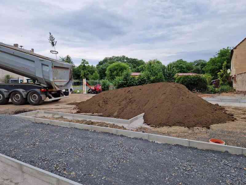 Tříděná zemina 33 tun Plzeň - foto 2