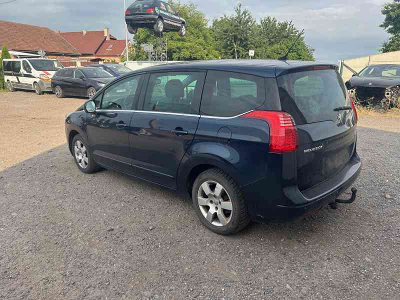 Peugeot 5008 2,0 HDI 110KW RHE r.2010 prodám díly - foto 4