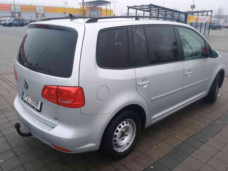 Volkswagen Touran 1.6 TDI Comfortline - foto 5