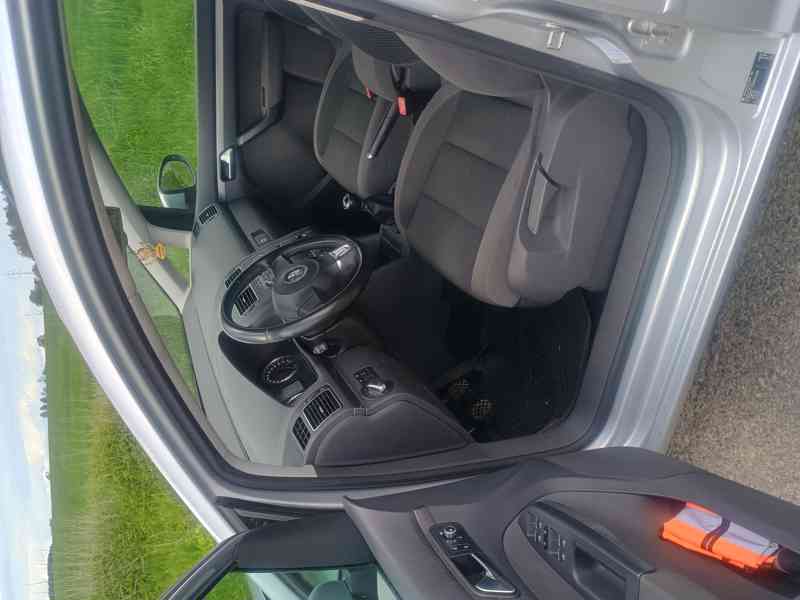 Volkswagen Touran 1.6 TDI Comfortline - foto 6