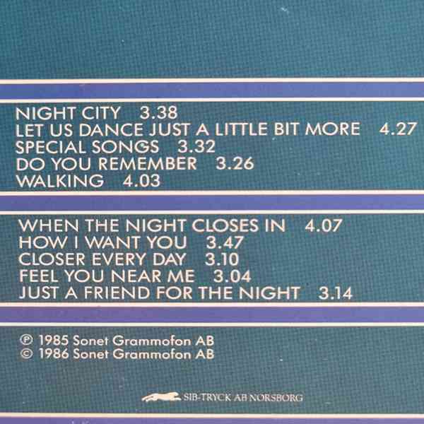 CD - SECRET SERVICE / When The Night Closes In - foto 2