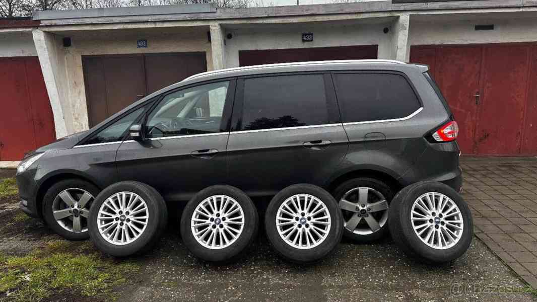 Ford Galaxy 2,0   Titanium - foto 5