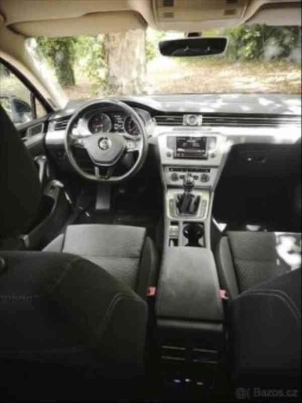 Volkswagen Passat 1,6   B8 TDI - foto 10