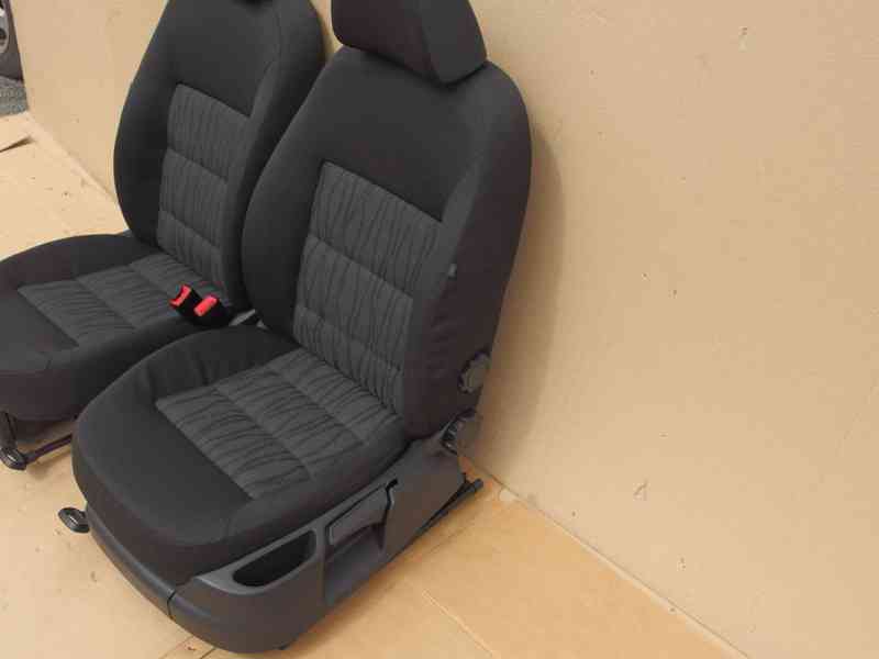 Sada sedaček Škoda Octavia II facelift s airbagy a výhřevem - foto 7
