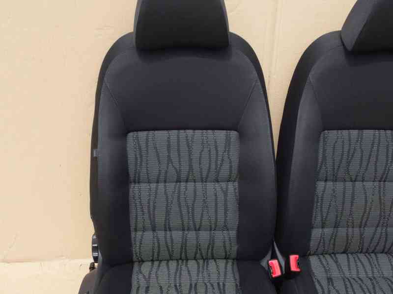 Sada sedaček Škoda Octavia II facelift s airbagy a výhřevem - foto 2