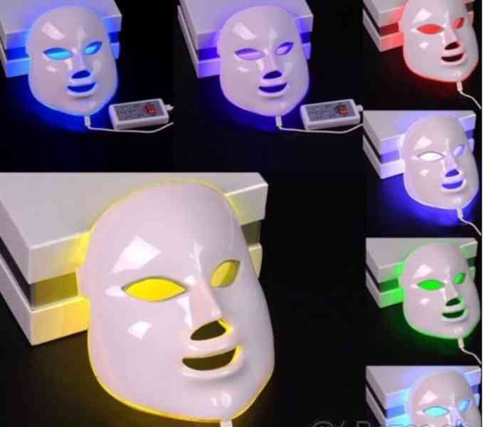LED svetelná maska na tvár kozmetický prístroj - foto 1