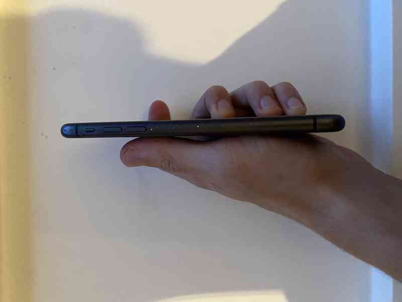 iPhone 11 128 GB - Dobrý stav - foto 3