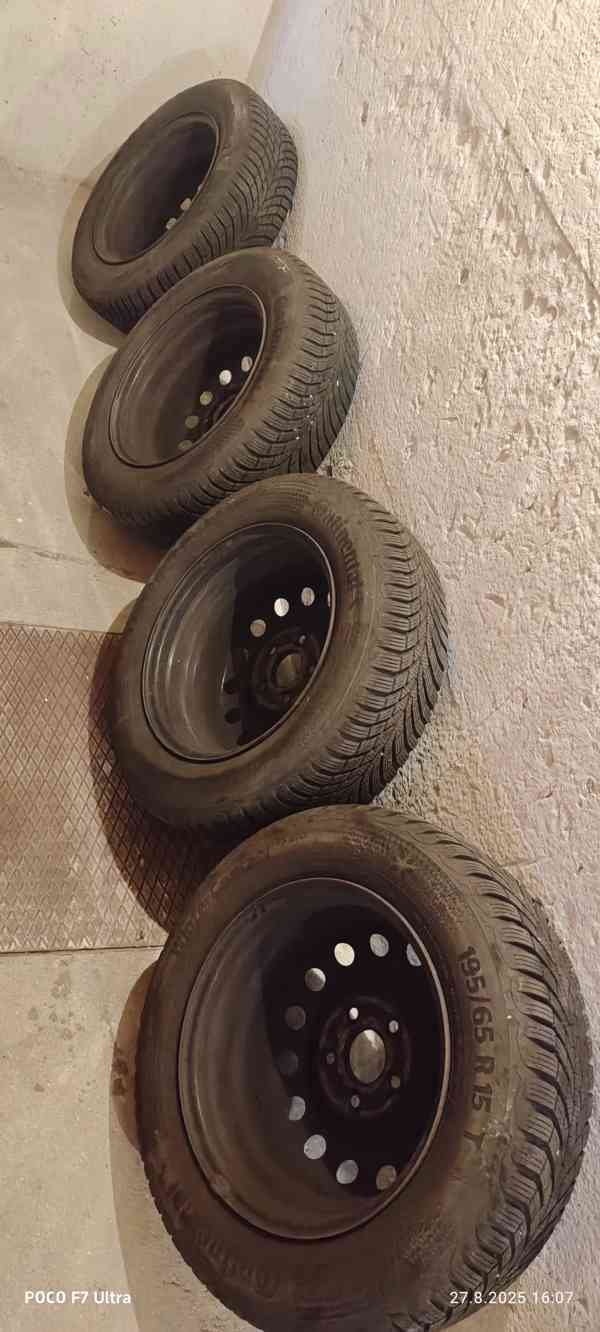 Pěkná zimní sada kol s pneu - Hyundai/Kia 15" - foto 7