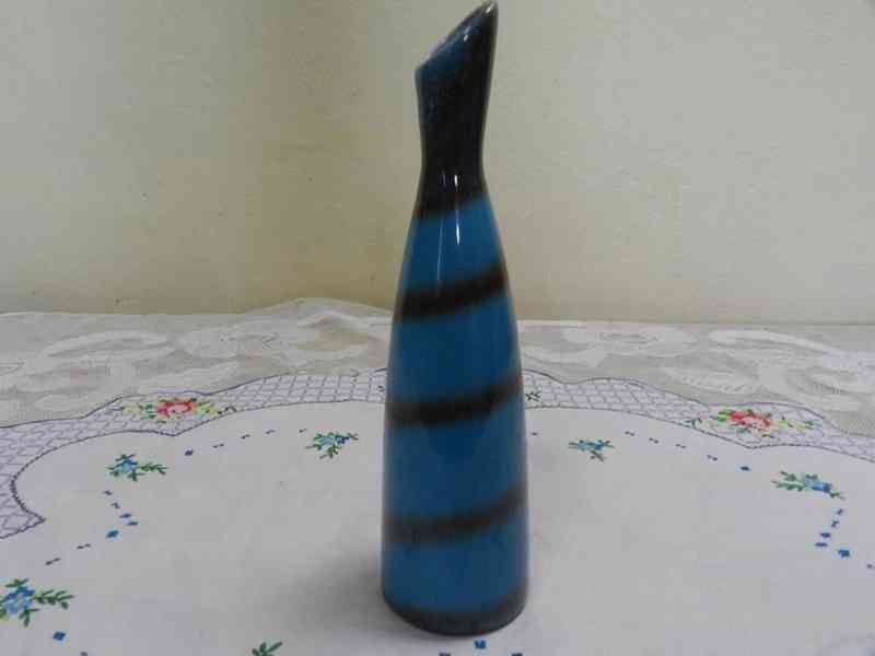 Modrá Váza Spirála Brusel Značeno Československo   - foto 4